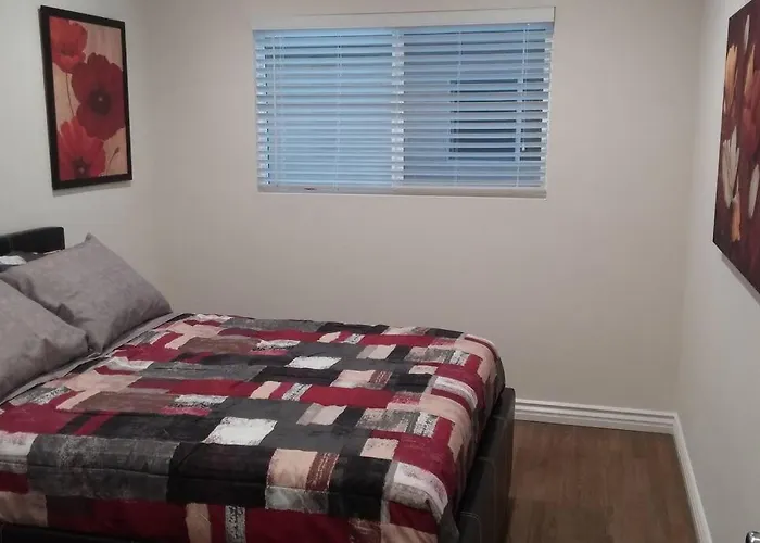 Family Getaway 3 Bedroom 2 Bath Home In Lomita, Ca.